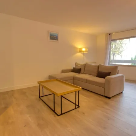 Appartement Les Pins Center - 6 People *